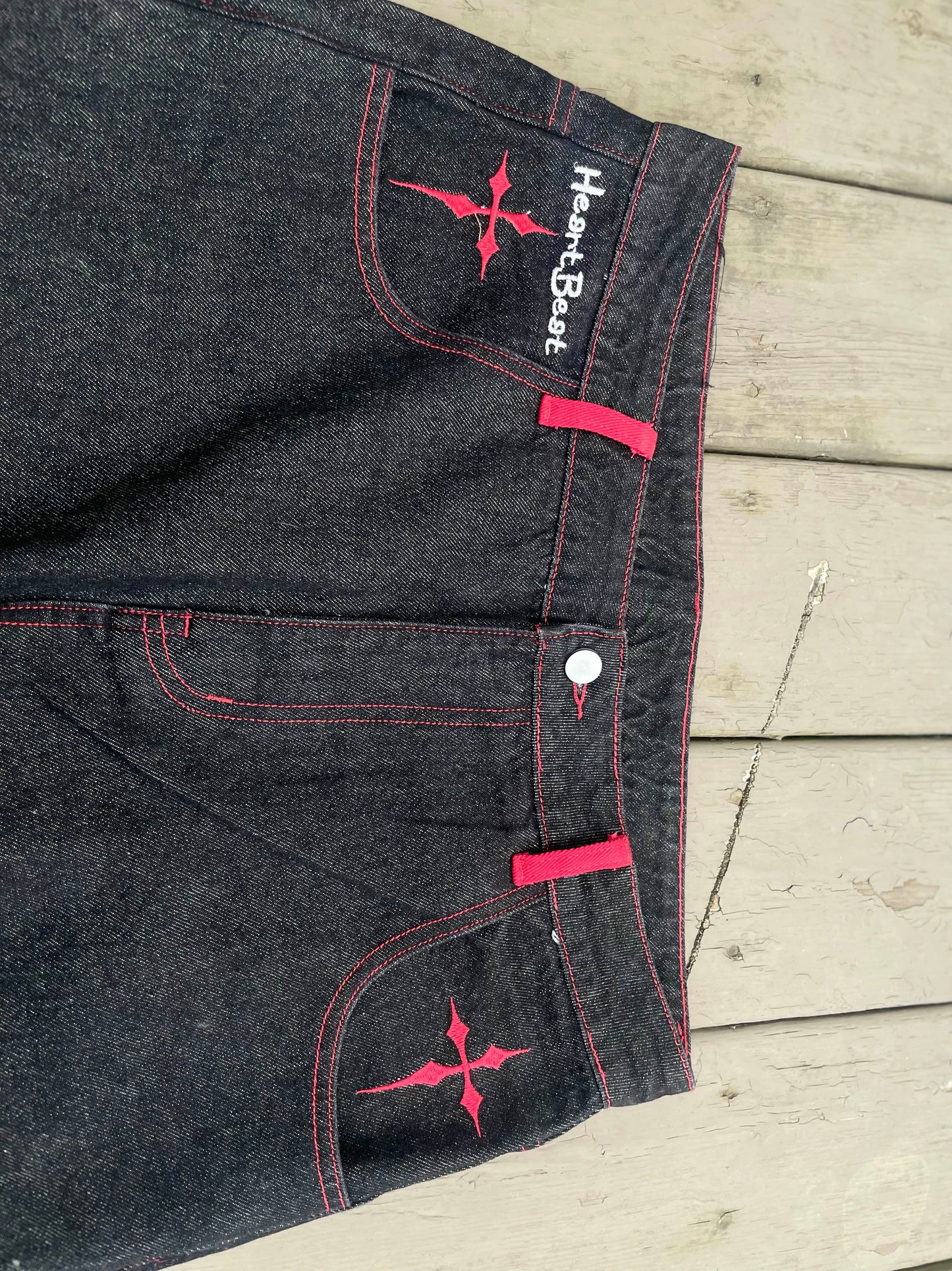 Heartbeat “Crossed Hearts”