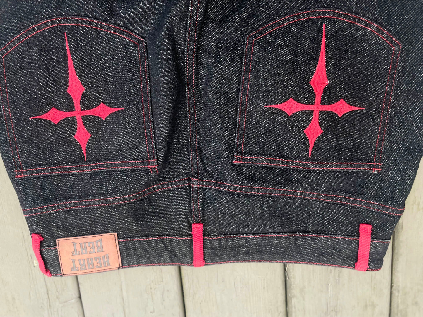 Heartbeat “Crossed Hearts”